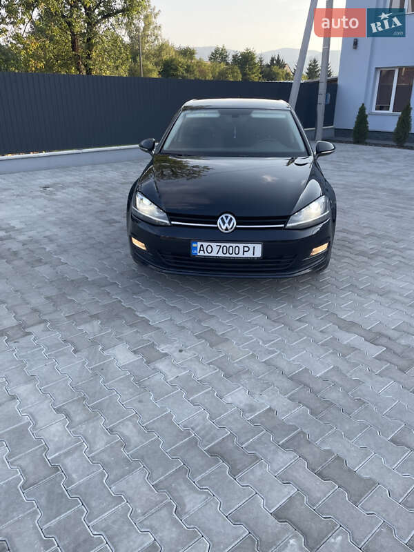 Volkswagen Golf 2016