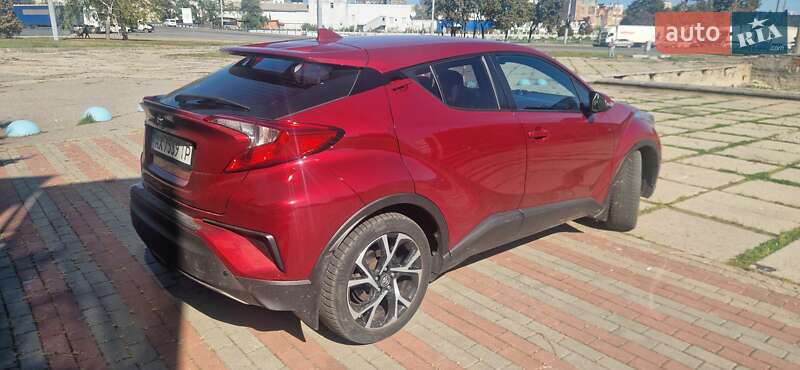 Toyota C-HR 2017