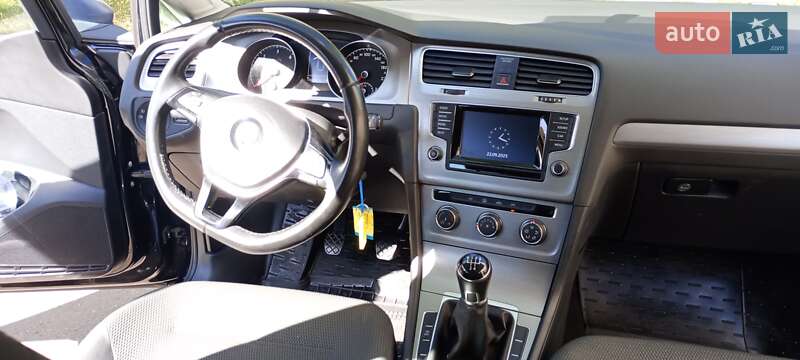 Volkswagen Golf 2014