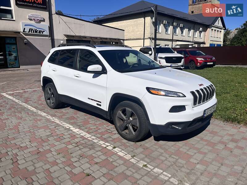 Jeep Cherokee 2016