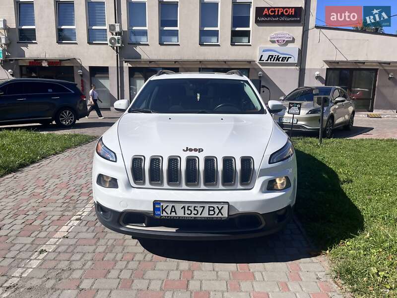 Jeep Cherokee 2016