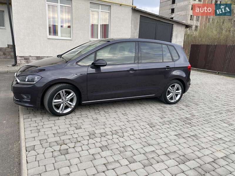 Volkswagen Golf 2016