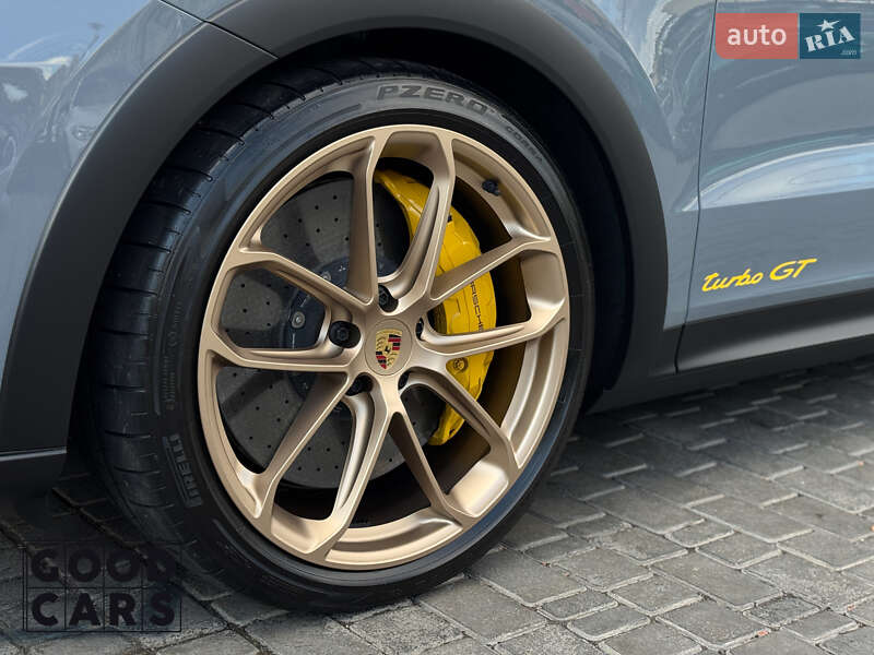 Porsche Cayenne Coupe 2023