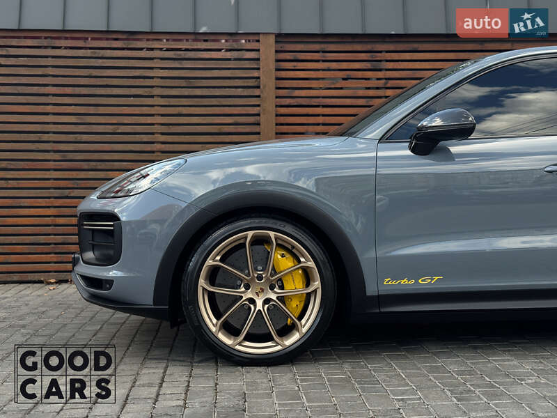 Porsche Cayenne Coupe 2023