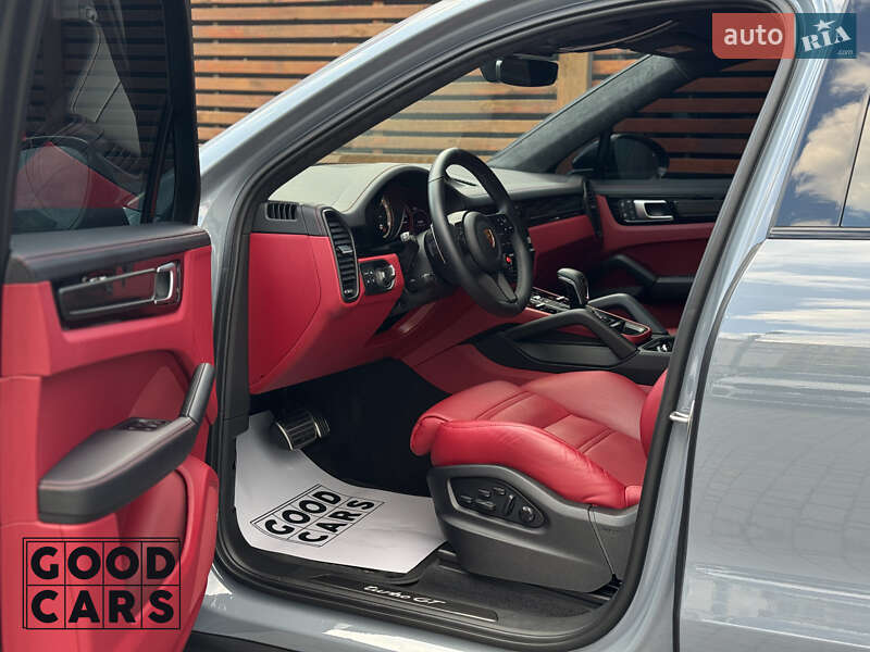 Porsche Cayenne Coupe 2023