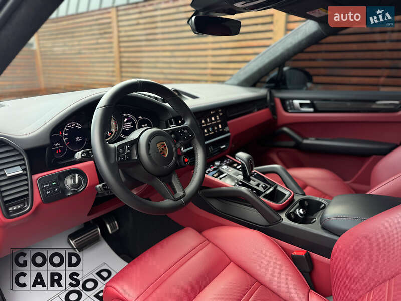 Porsche Cayenne Coupe 2023