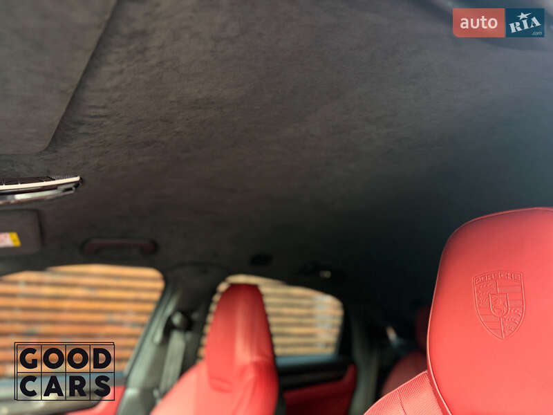 Porsche Cayenne Coupe 2023