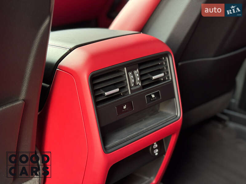 Porsche Cayenne Coupe 2023