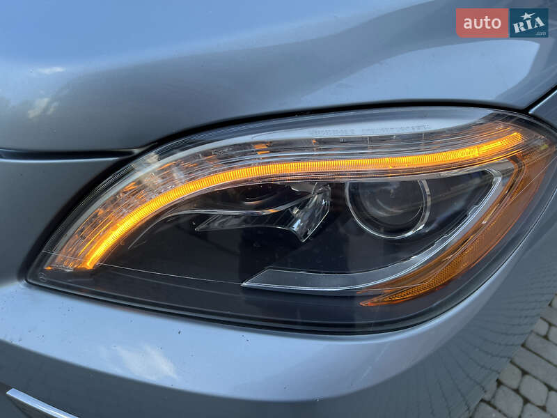 Mercedes-Benz M-Class 2013