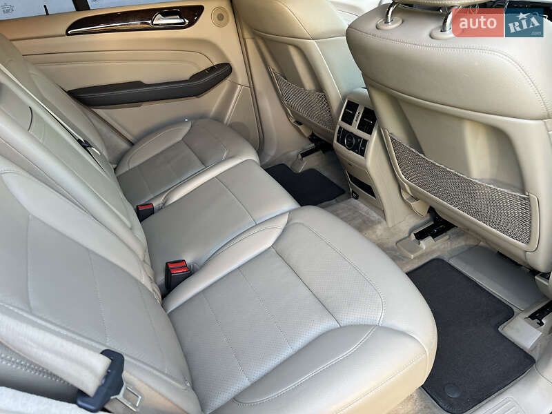 Mercedes-Benz M-Class 2013