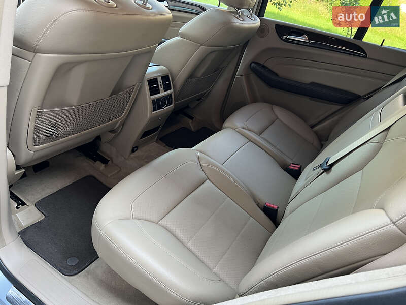 Mercedes-Benz M-Class 2013