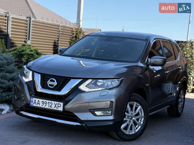 Nissan-3