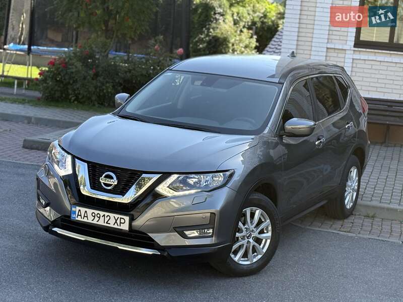 Nissan-4