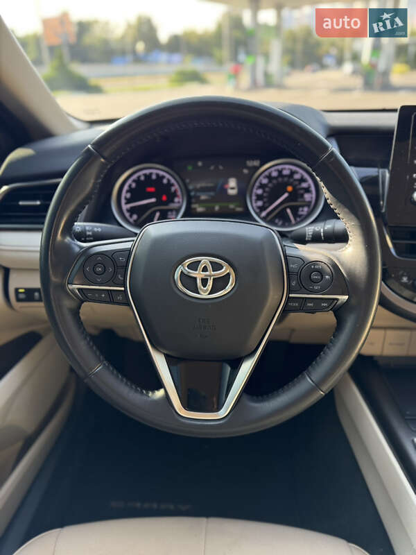 Toyota-0