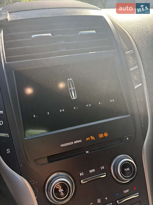 Lincoln-11