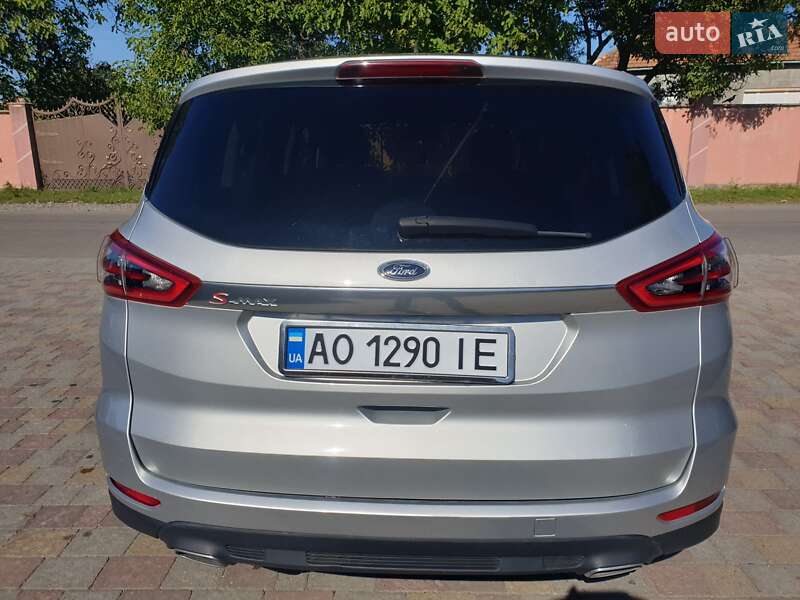 Ford S-Max 2016