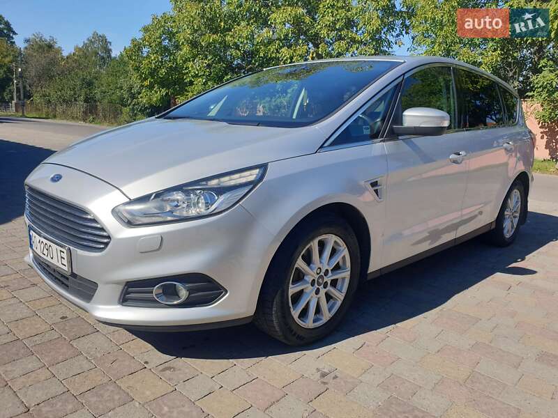 Ford S-Max 2016