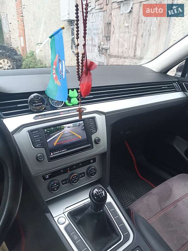 Volkswagen Passat 2015