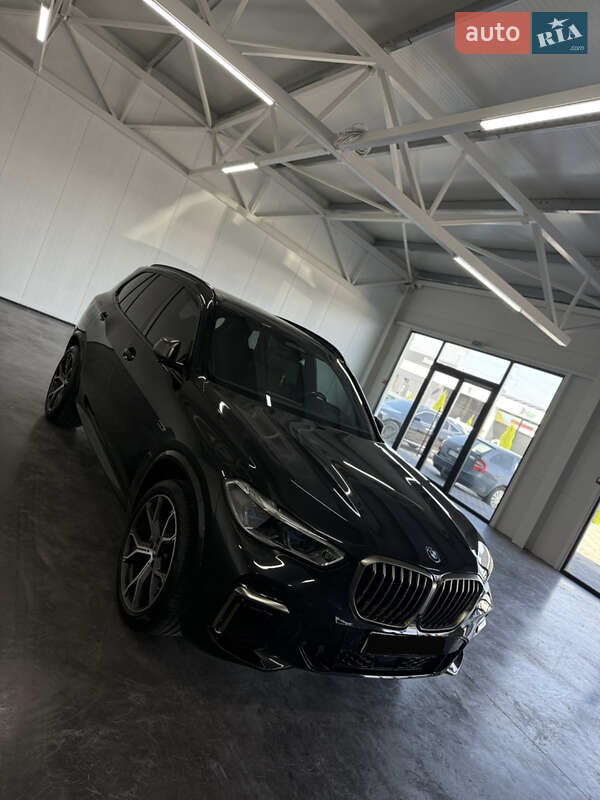 BMW X5 2022