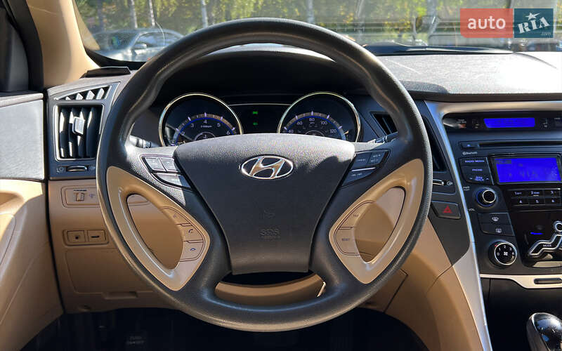 Hyundai-9