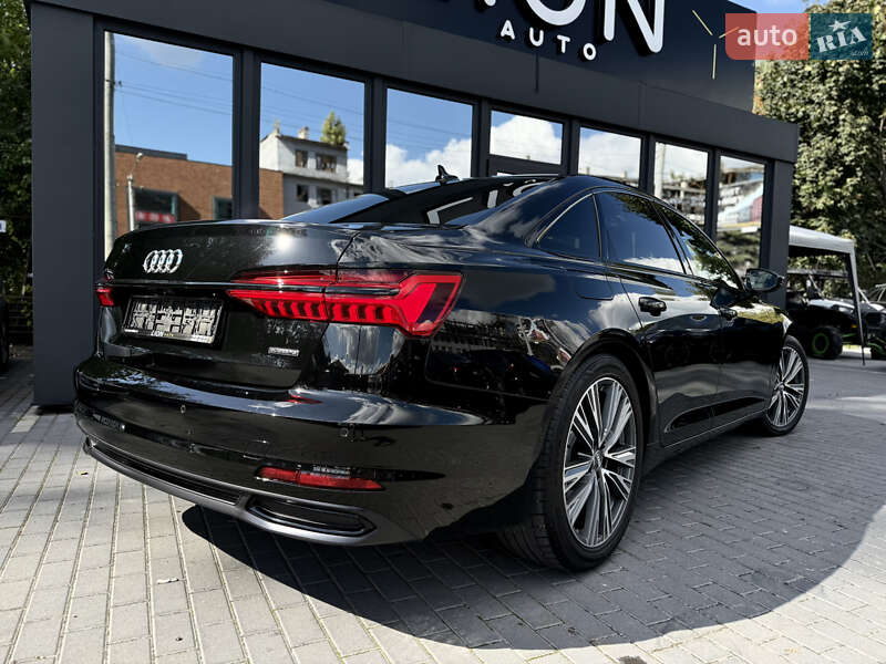 Audi-66