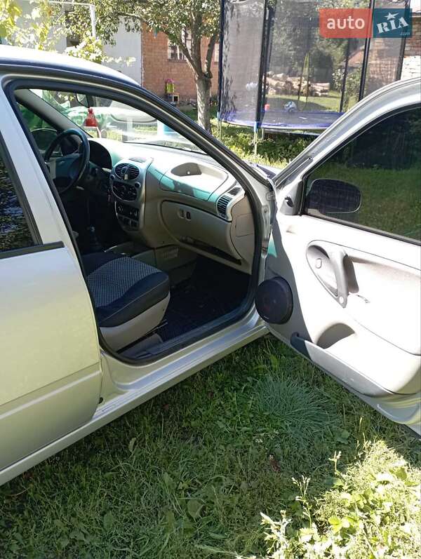 ВАЗ / Lada 1118 Калина 2008