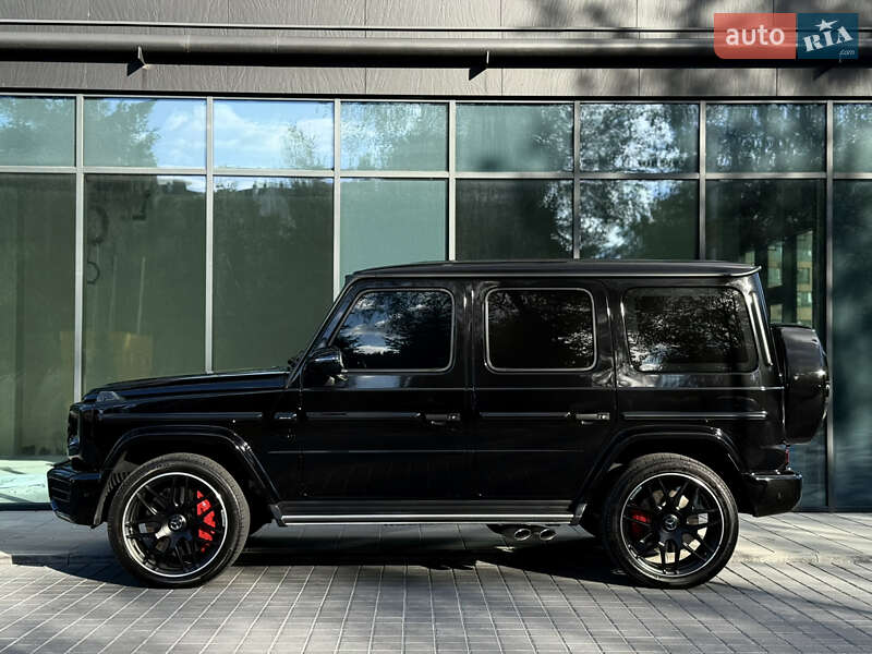 Mercedes-Benz G-Class 2023