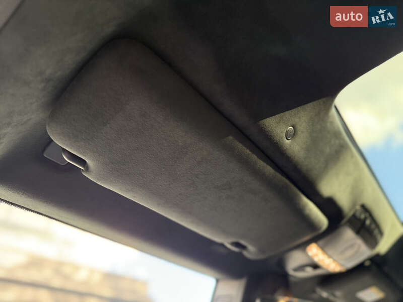 Mercedes-Benz G-Class 2023