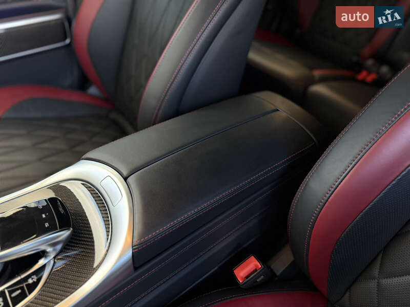 Mercedes-Benz G-Class 2023