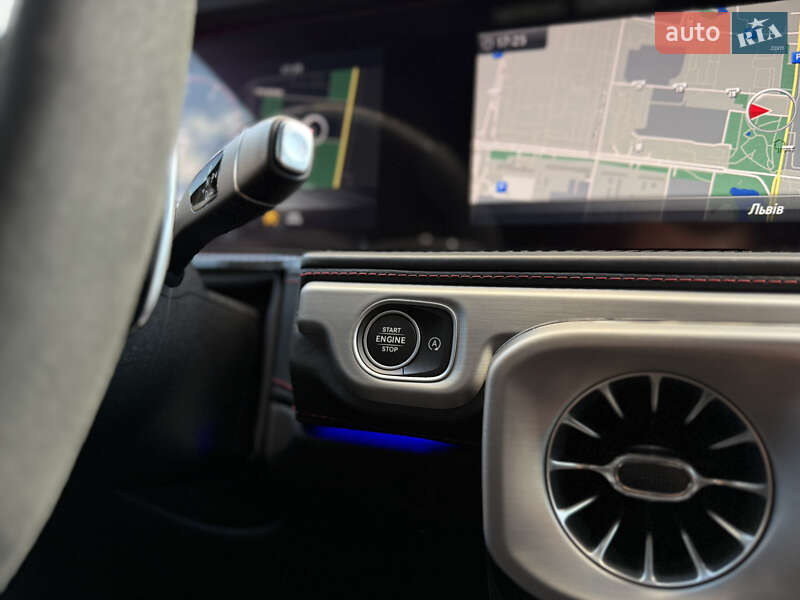 Mercedes-Benz G-Class 2023