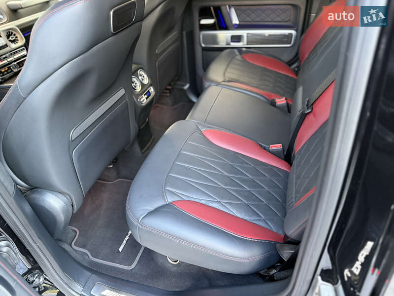 Mercedes-Benz G-Class 2023