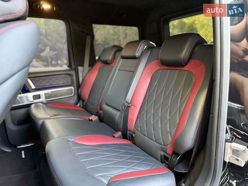 Mercedes-Benz G-Class 2023