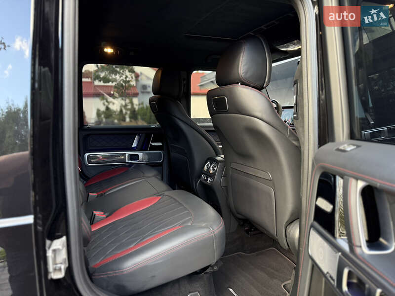 Mercedes-Benz G-Class 2023