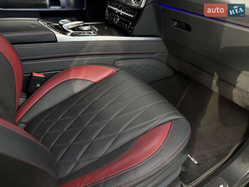 Mercedes-Benz G-Class 2023