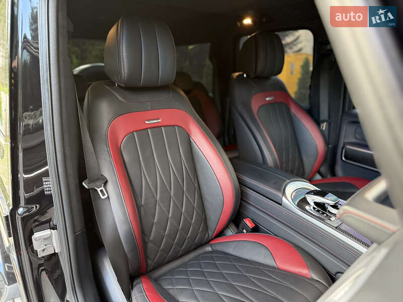 Mercedes-Benz G-Class 2023