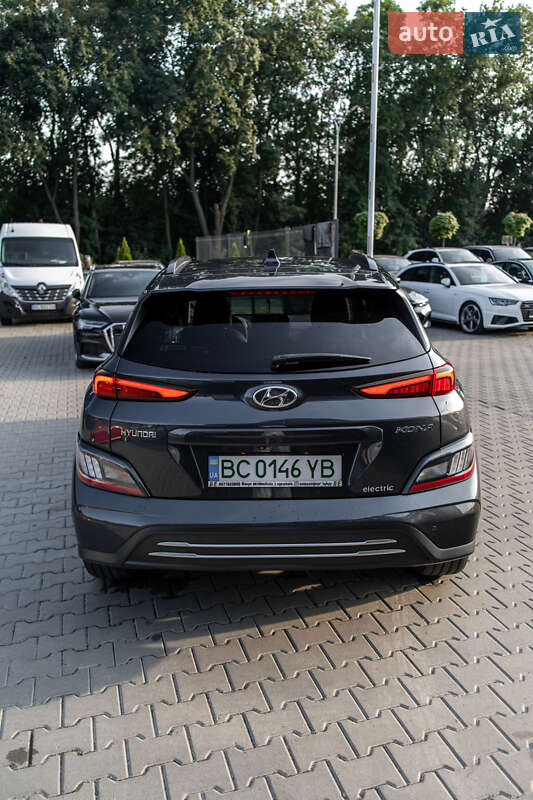 Hyundai Kona 2021