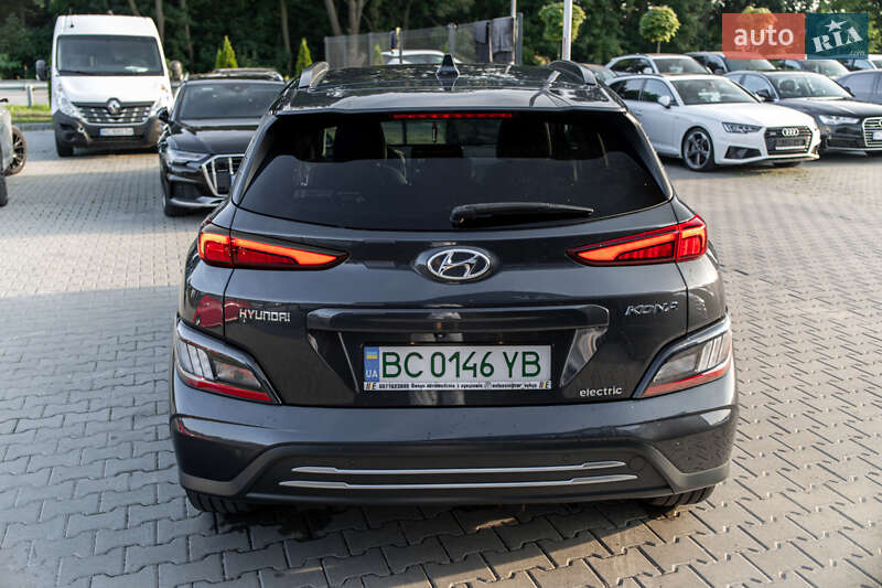 Hyundai Kona 2021
