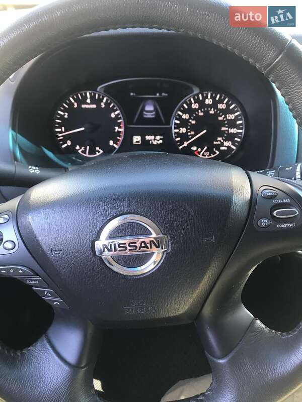 Nissan-1