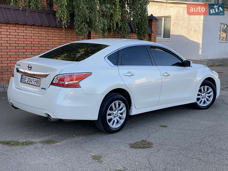 Nissan Altima 2013