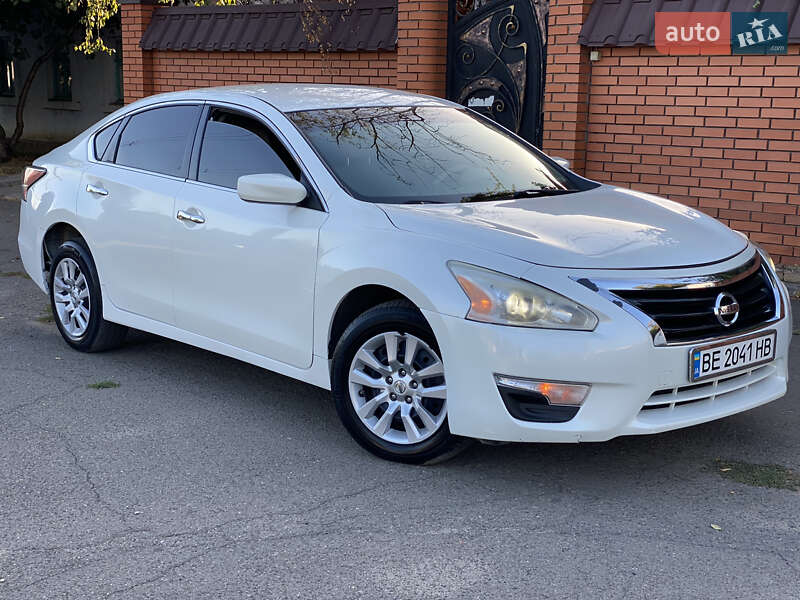 Nissan Altima 2013