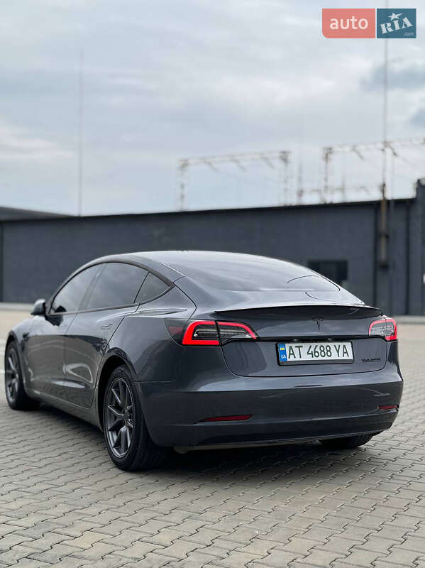 Tesla-9