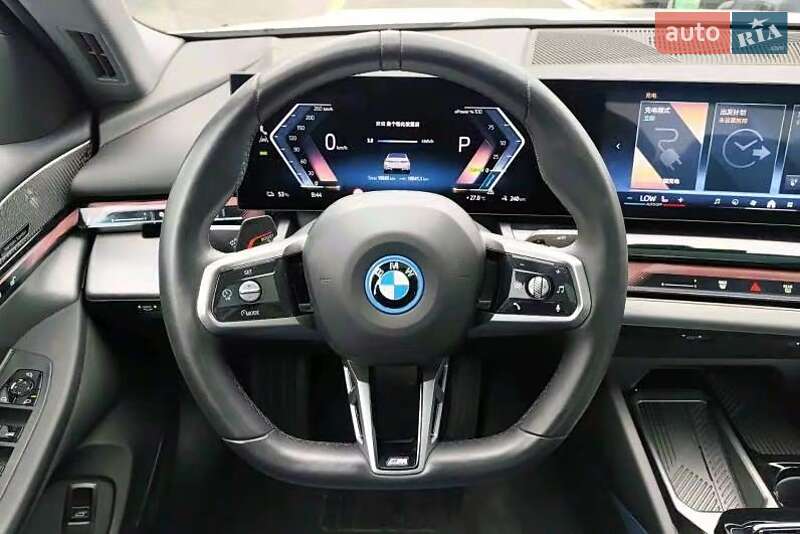 BMW i5 2024
