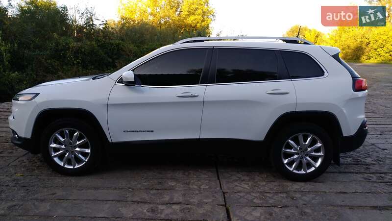 Jeep Cherokee 2016