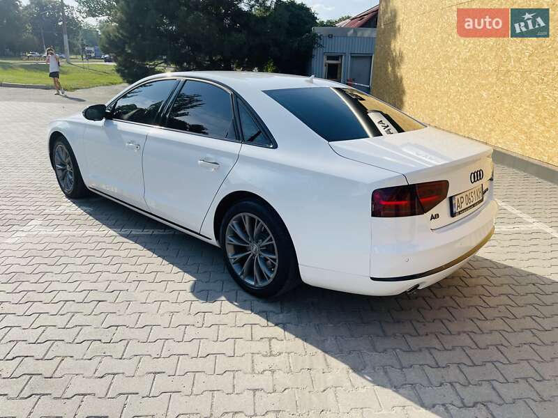 Audi-32