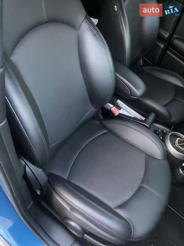 MINI Countryman 2012