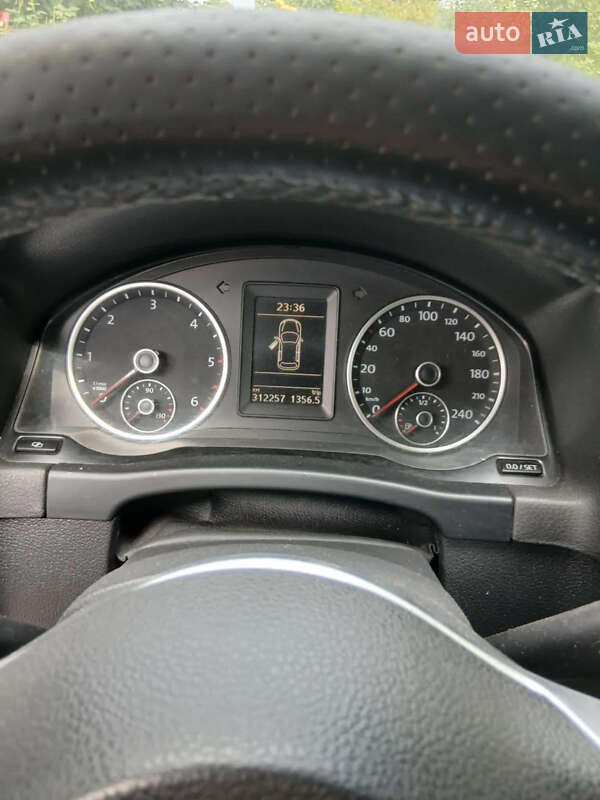 Volkswagen Tiguan 2011