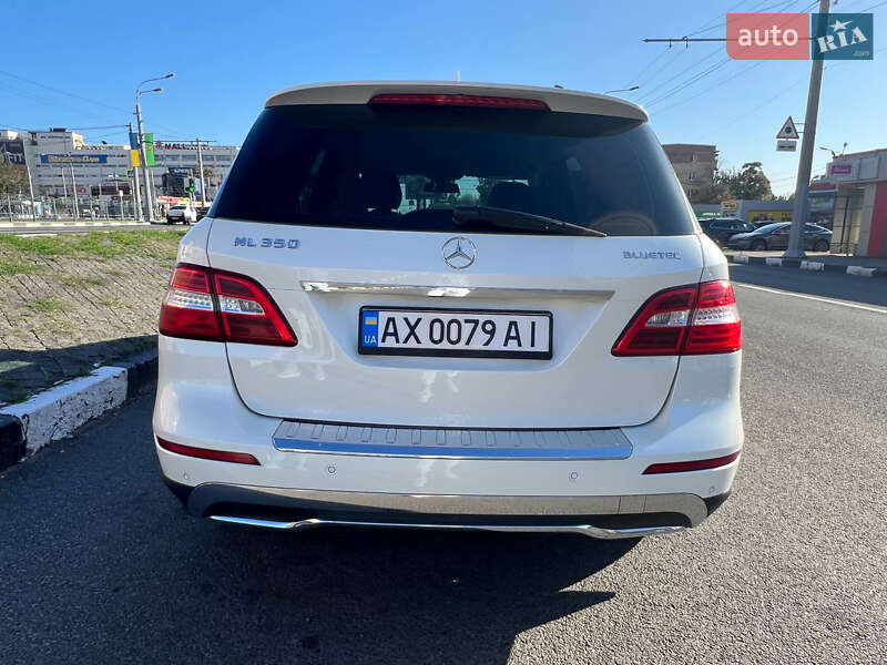 Mercedes-Benz M-Class 2013