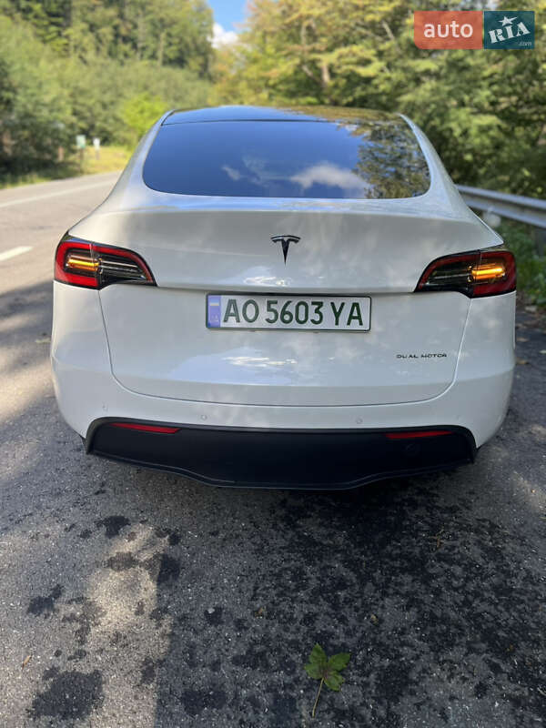 Tesla-26