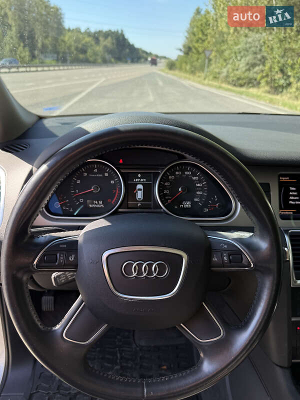 Audi Q7 2012