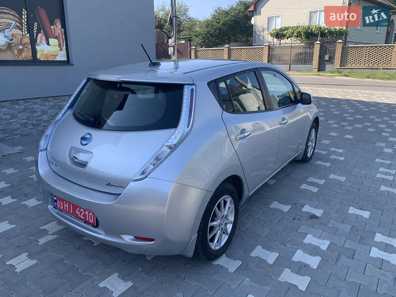 Nissan Leaf 2014
